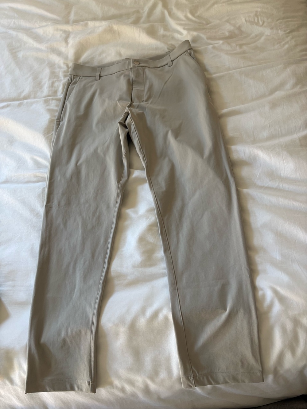 lululemon athletica Men's Chino-Style Pants in Light Taupe NWOT never worn
